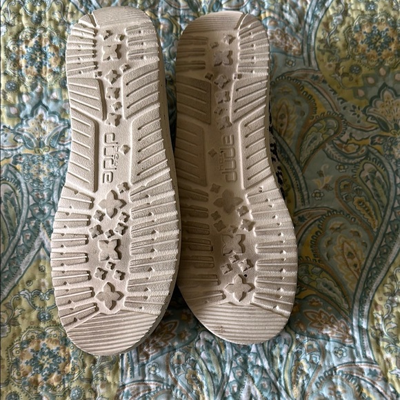 Leopard print Hey Dudes women size 7 - Picture 3 of 6